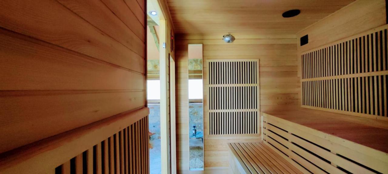 Casale Al Lago Con Piscina E Sauna Corbara  外观 照片