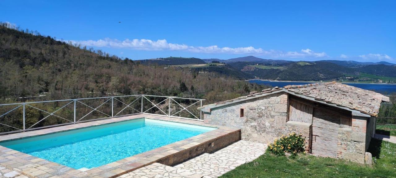 Casale Al Lago Con Piscina E Sauna Corbara  外观 照片