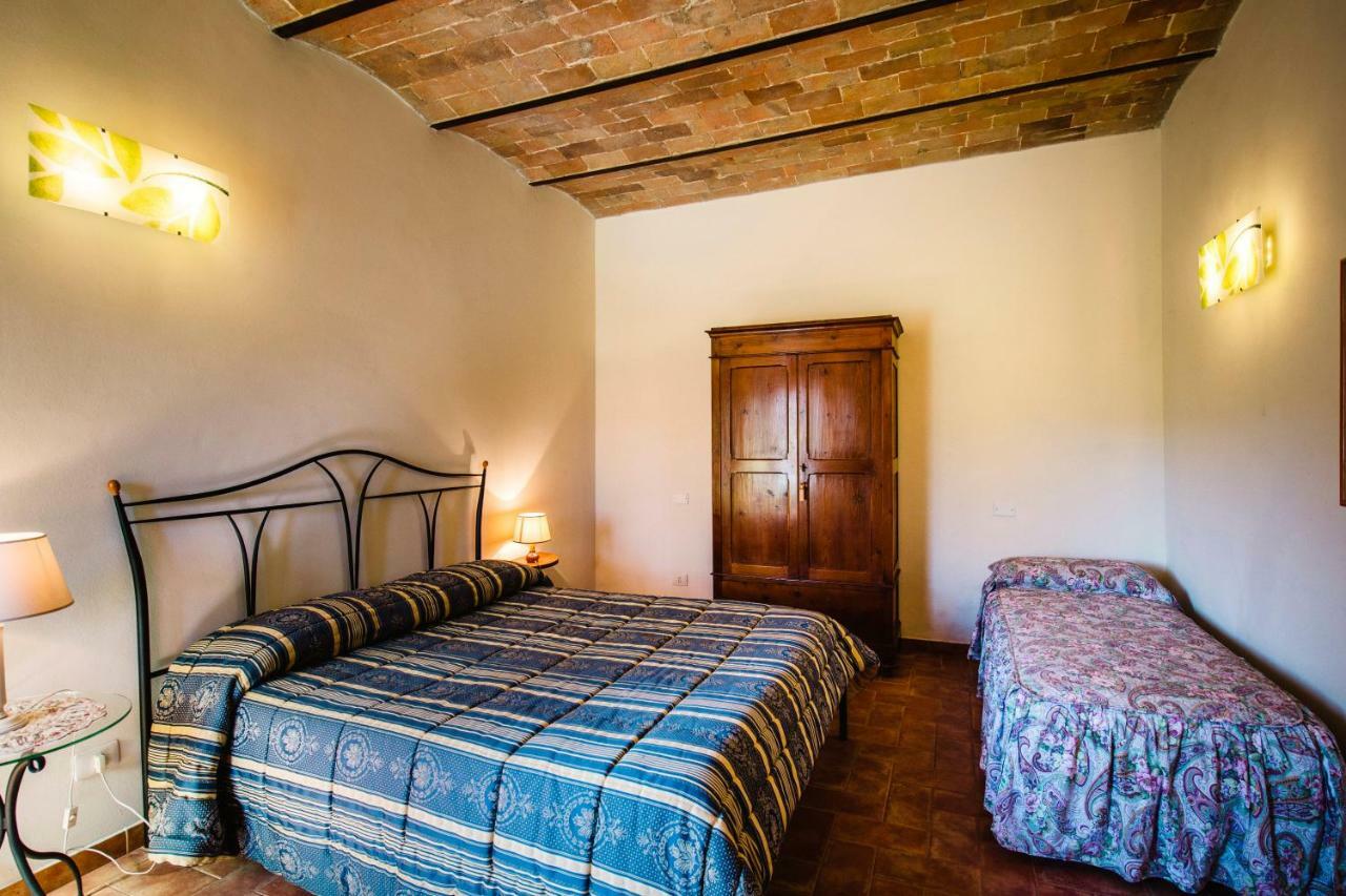 Casale Al Lago Con Piscina E Sauna Corbara  外观 照片