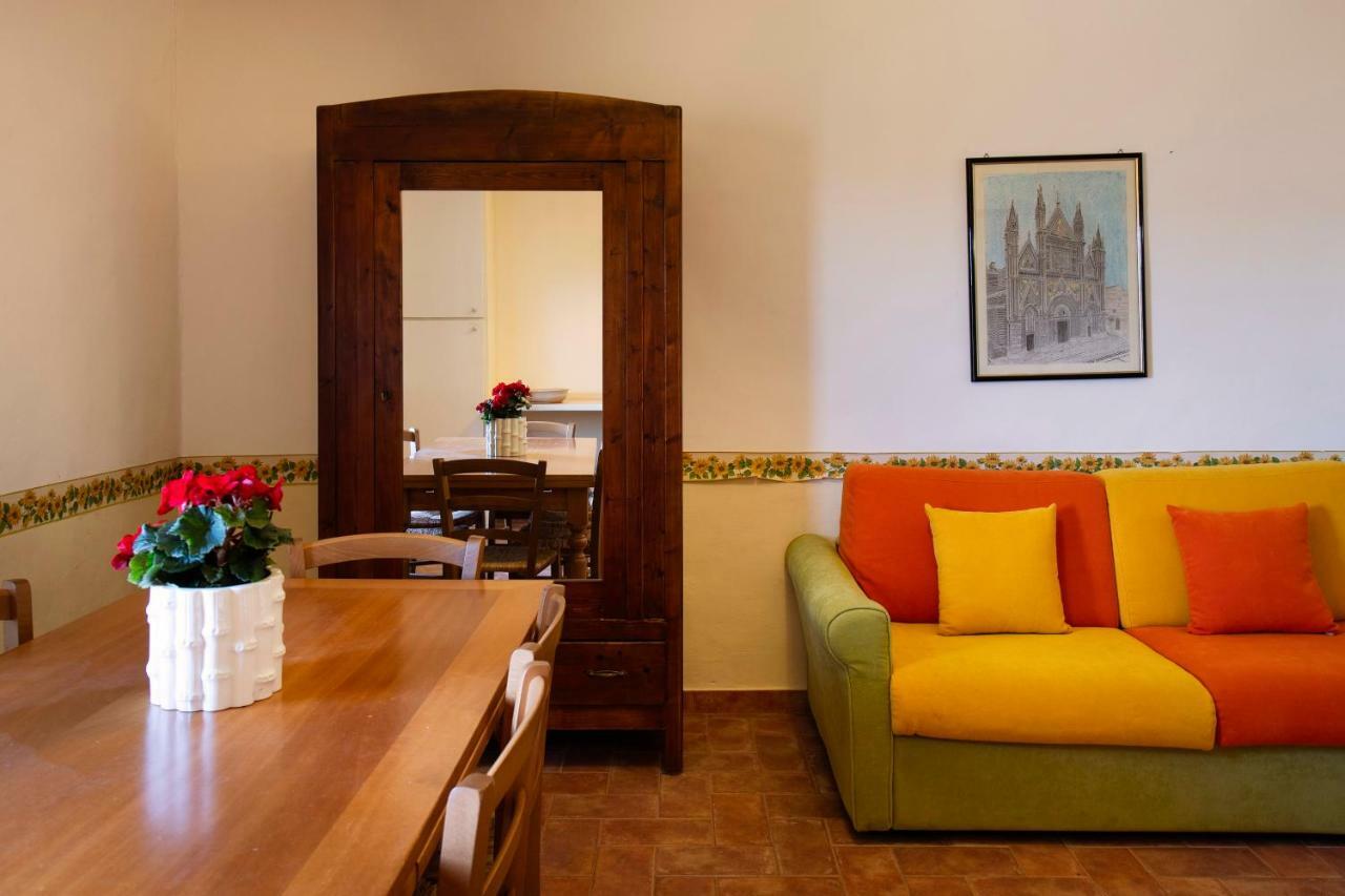 Casale Al Lago Con Piscina E Sauna Corbara  外观 照片